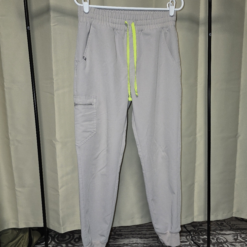 Women's Figs Jogger Scrub Pants - Bone - Small petite